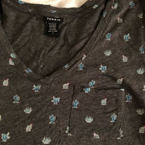 Torrid V-neck cactus tee